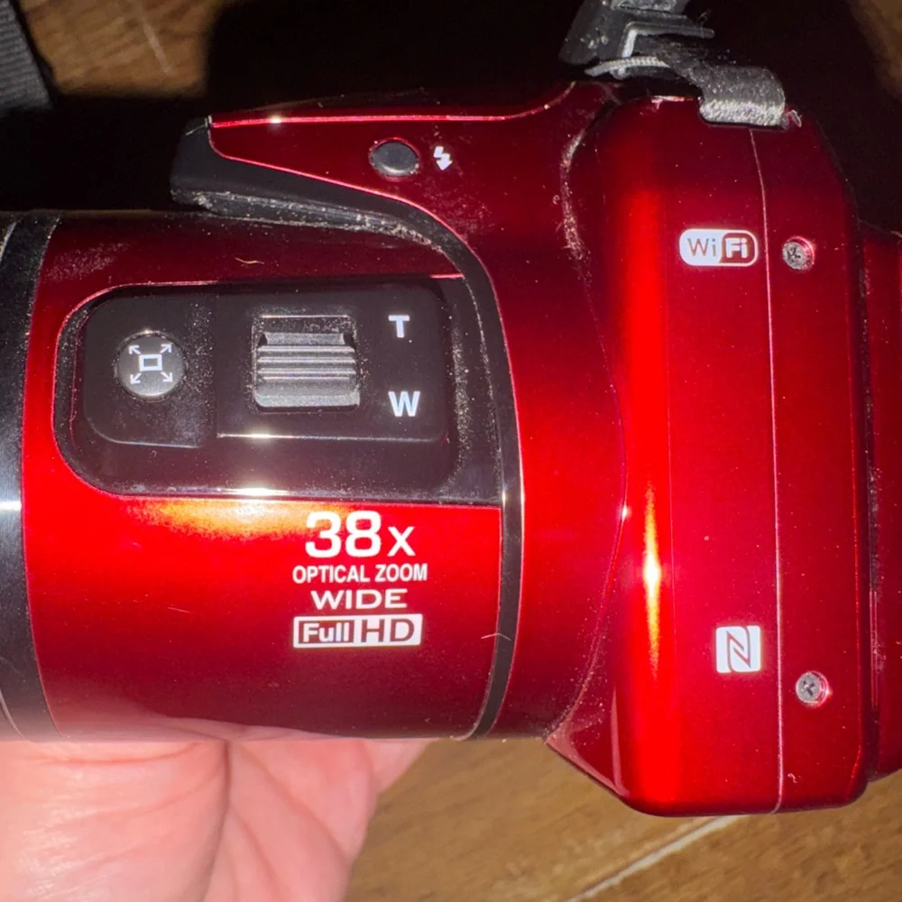 Nikon Coolpix L830 Digital Camera bundle Like new